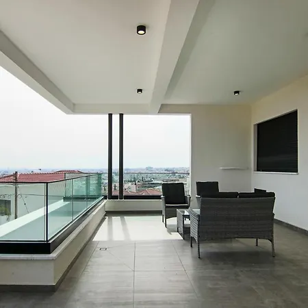 Phaedrus Living: Sea View Anna 202 Апартаменты