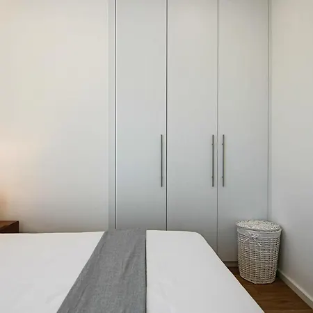 Phaedrus Living: Sea View Anna 202 Апартаменты Лимасол